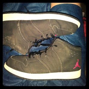 Boys 3Y throwback JORDAN'S blk/red